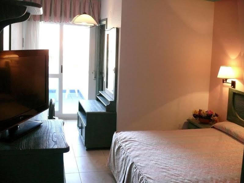 Hotel Torre Cristina نوخا المظهر الخارجي الصورة