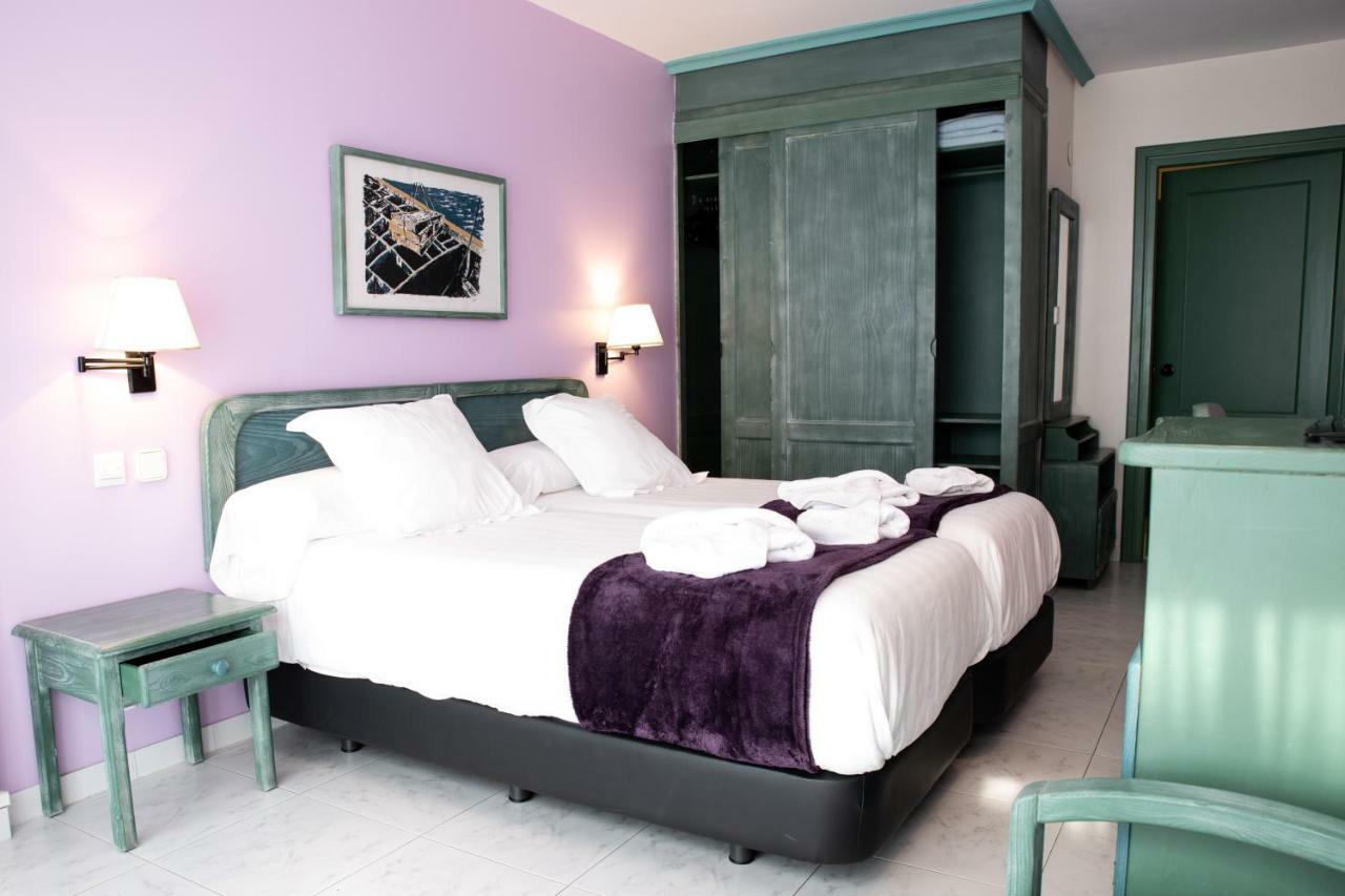 Hotel Torre Cristina نوخا المظهر الخارجي الصورة