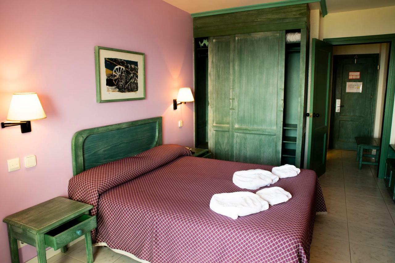 Hotel Torre Cristina نوخا المظهر الخارجي الصورة