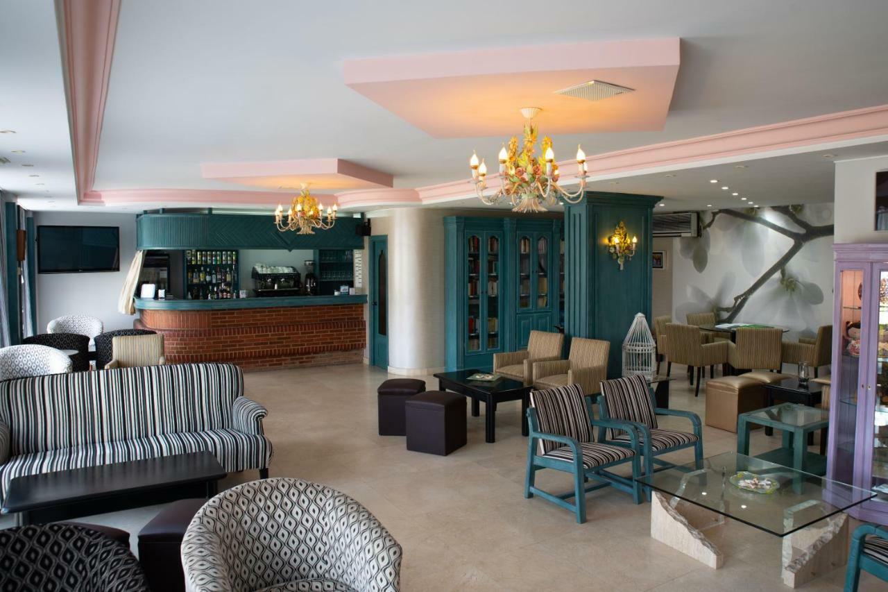 Hotel Torre Cristina نوخا المظهر الخارجي الصورة